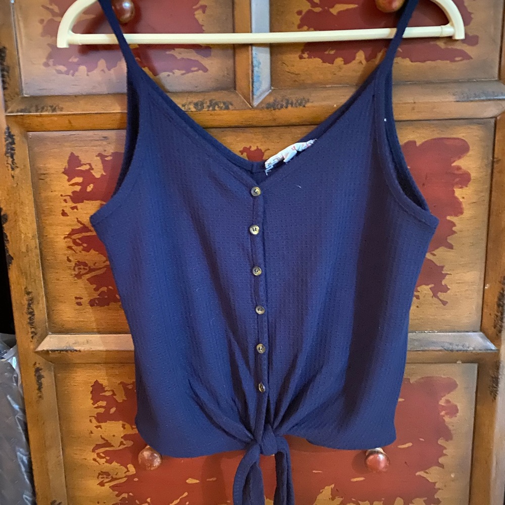 Button down tank - Picture 3 of 5